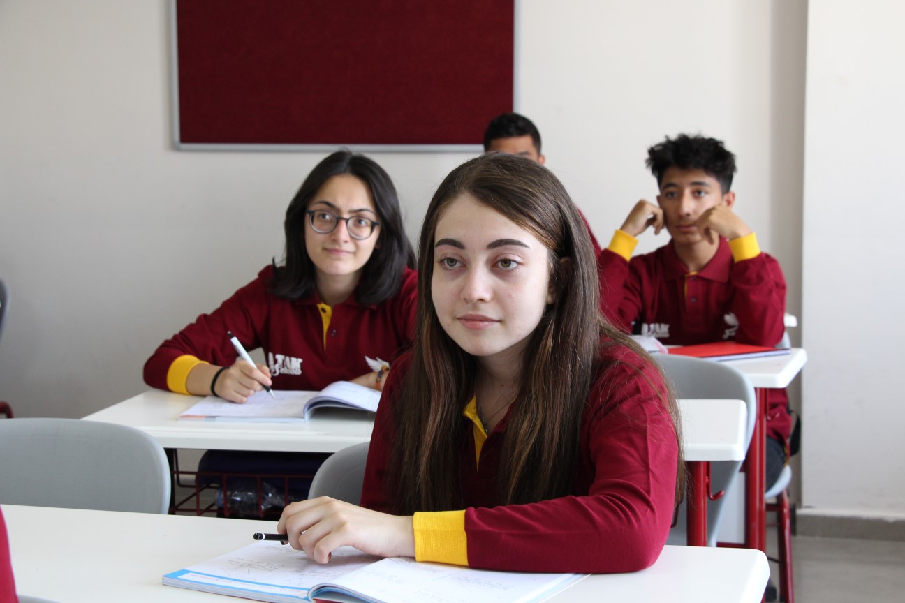 FEN LİSESİNDEN KARELER