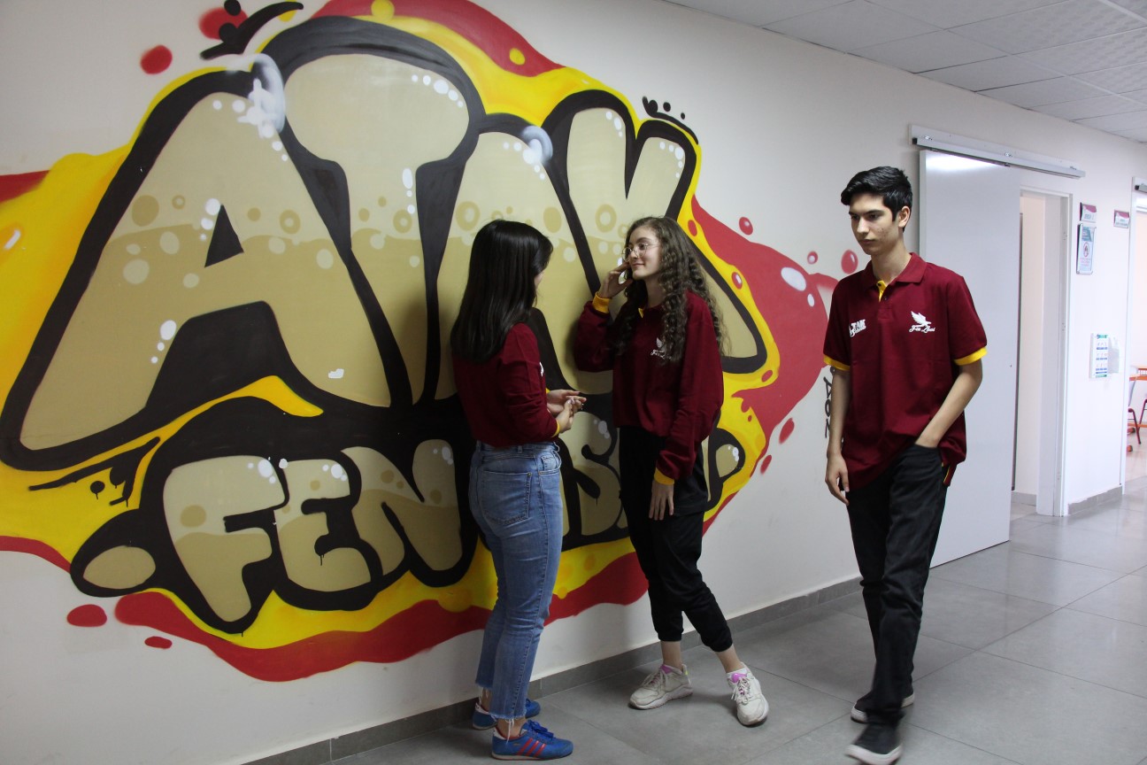 FEN LİSESİNDEN KARELER